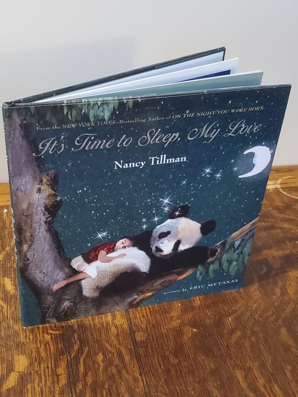 "It's Time to Sleep, My Love" by Nancy Tillman Hardback Book with Dust Jacket